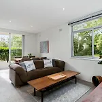 Yng03 - Cremorne - Young Street